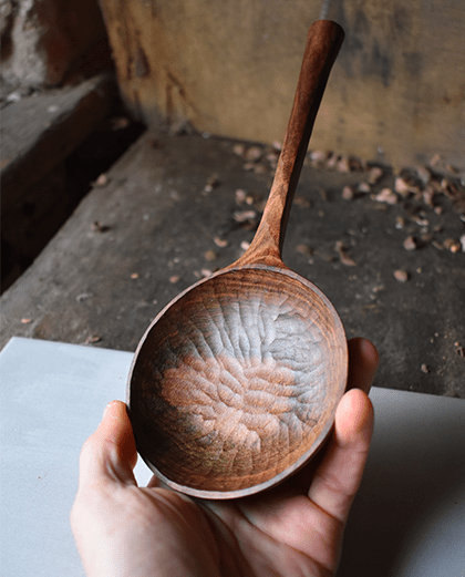 walnut serving 2